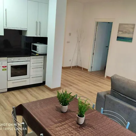 2 Bedrooms With Wifi At *